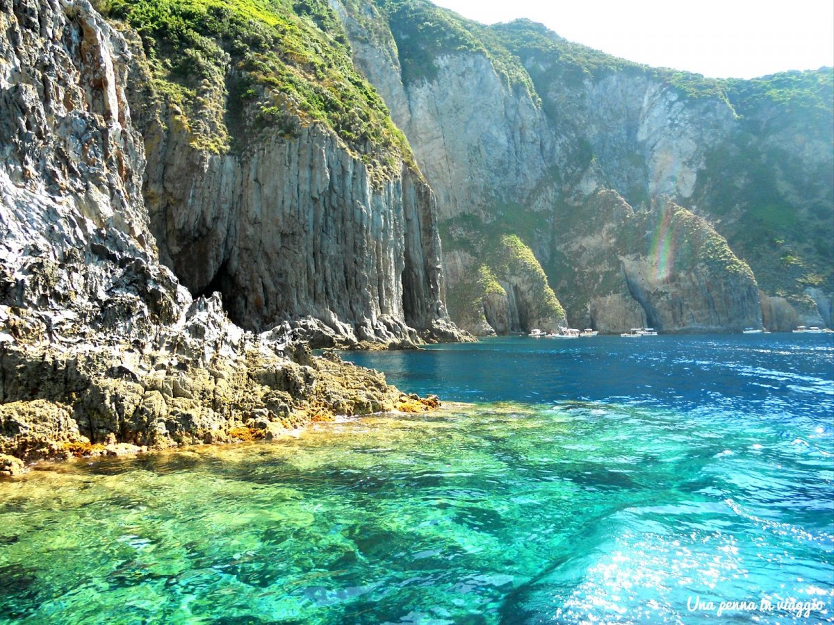 Discover Pontine Islands by Boat