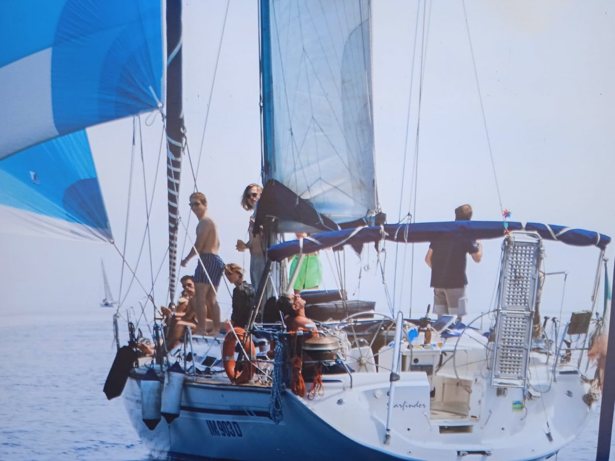 Crucero en Velero por el Mar Tirreno en el 2 de Junio