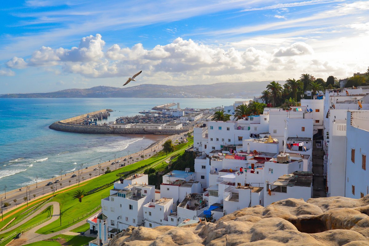 Travel by boat from Galicia to Lanzarote