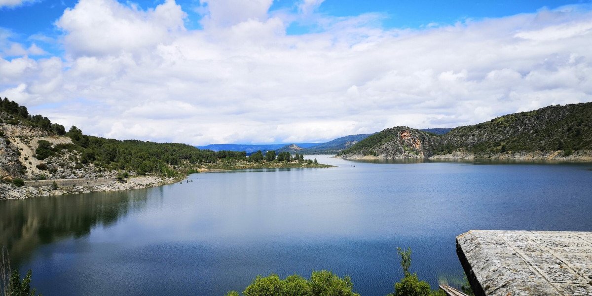 Boat trip in Entrepeñas, Guadalajara