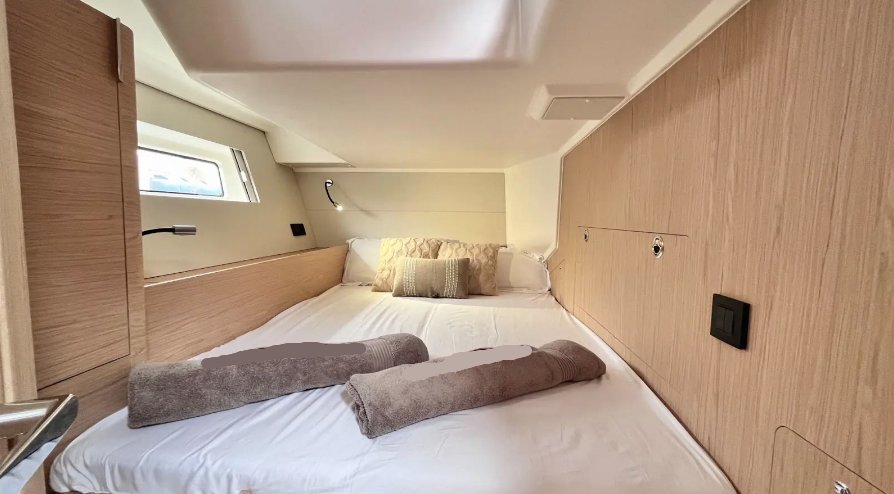 Velero - Bénéteau - First Yacht 53