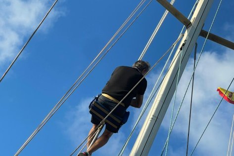 Curso de Mantenimiento, Trimado Mástil y Maniobras en Alicante