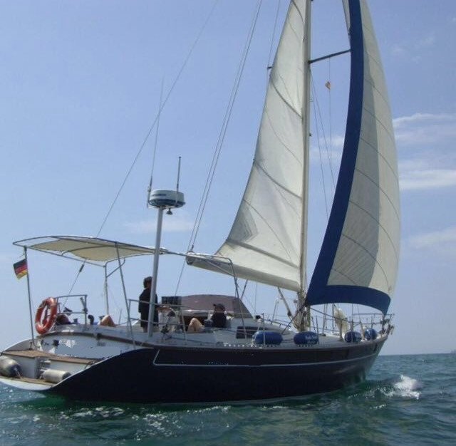 Dynamic Yatch - 14.04 metros