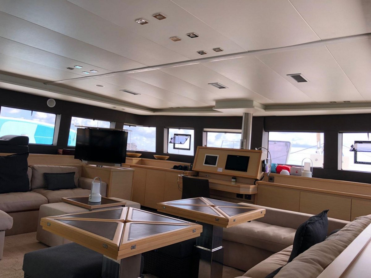 Catamaran - Lagoon - 4 baths