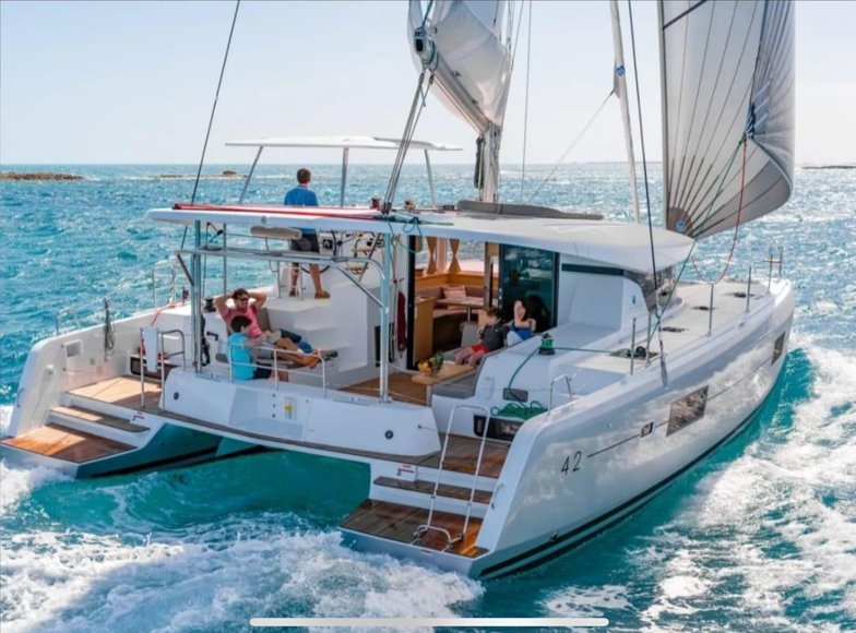 666c3161e80a52.58472540