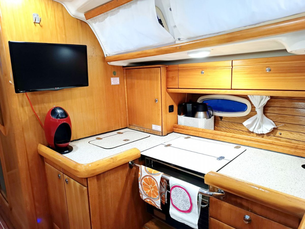 Bavaria Yachts - 10 people