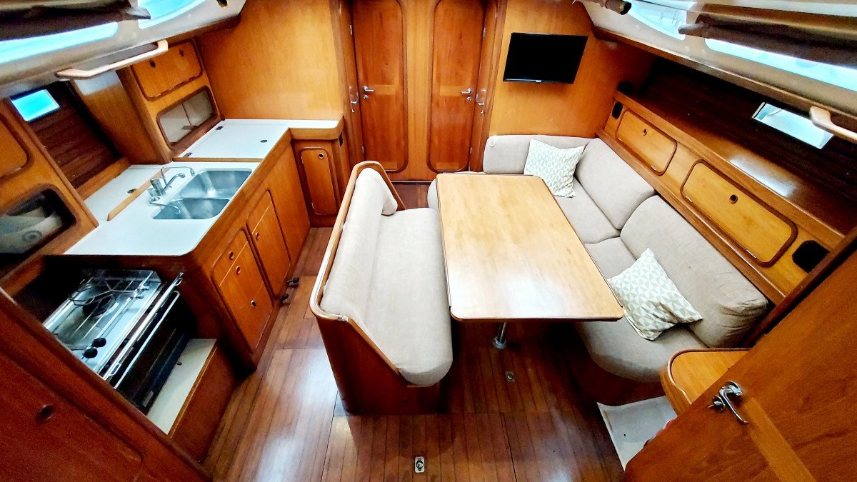 Navegando por Ibiza y Formentera durante una semana