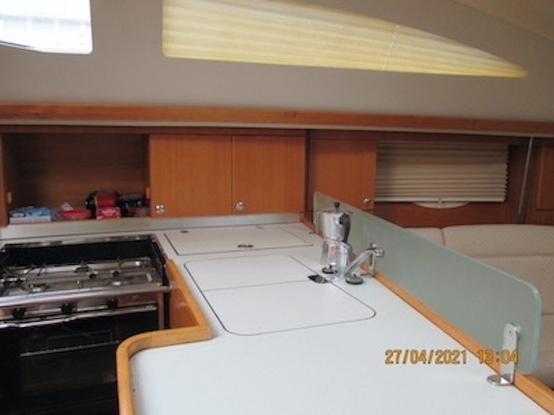 Velero - Elan Marine - 9 personas