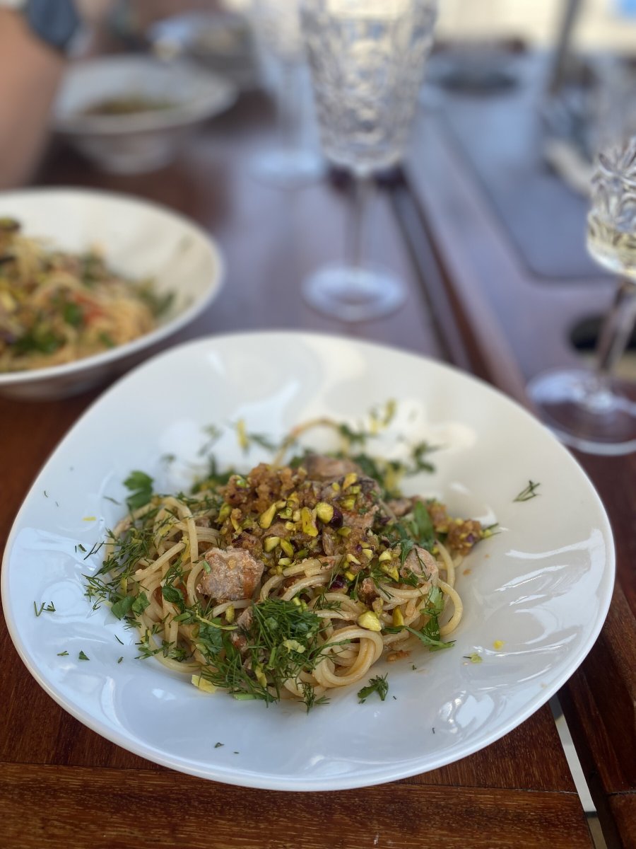 Navigation trip in the Cyclades with onboard cooking