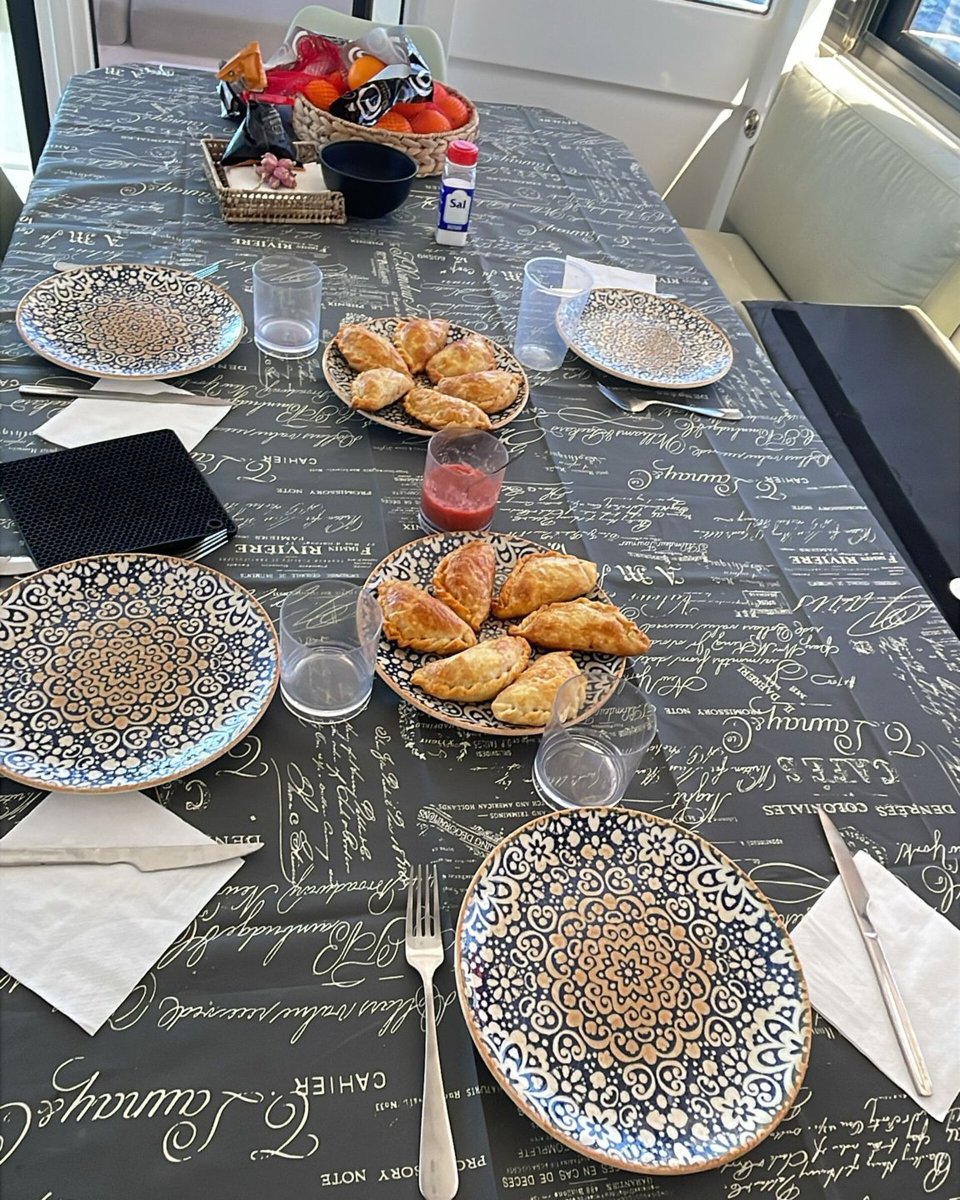 Explora el Mediterráneo en una travesía de velero