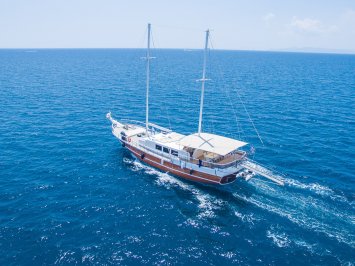 8-day/7-night Zante gulet cruise!