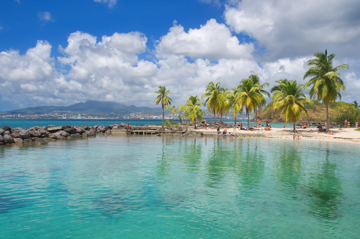 descubre-islas-caribe-catamaran-01