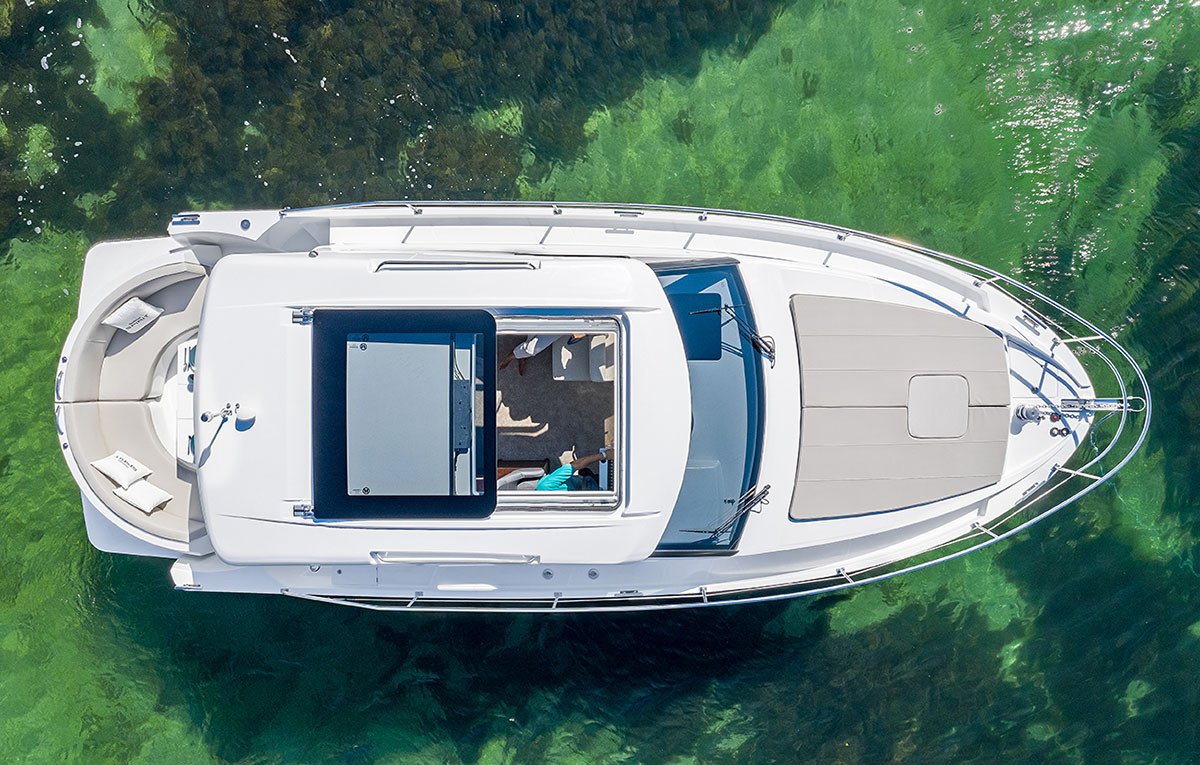 Barco a motor - Rodman - 2 cabinas