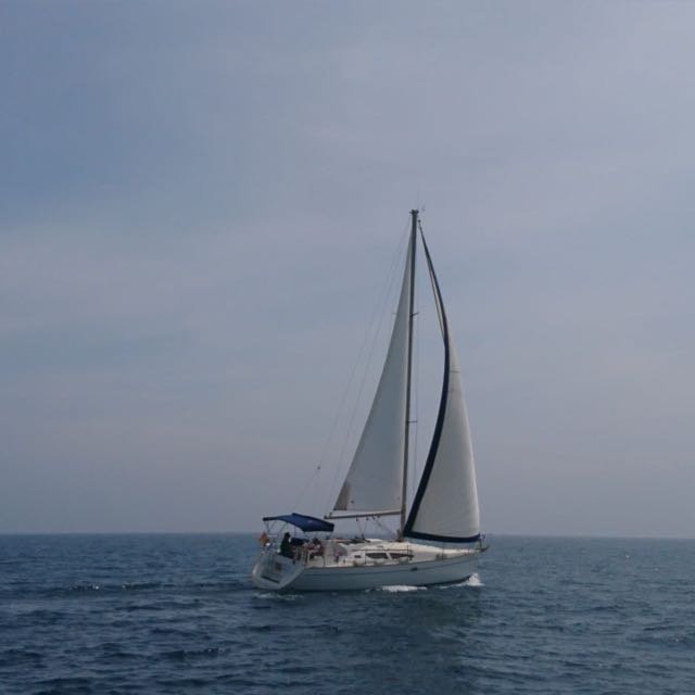 Explore the clear blue waters of Torrevieja's coastline