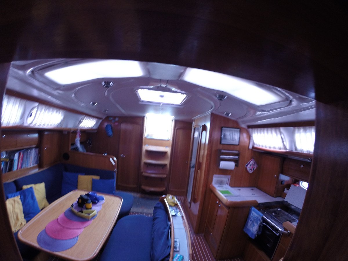 Sailboat - Bavaria Yachts - 8 people