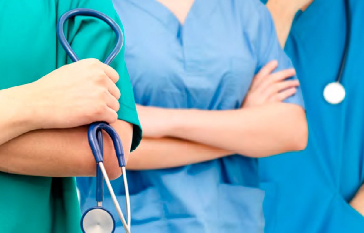 Esplora il Mar Mediterraneo mentre impari il primo soccorso a Caleta de Vélez, Málaga