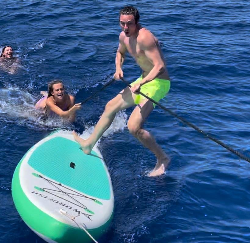 Descubre la belleza natural de las islas Egadi en un viaje en barco