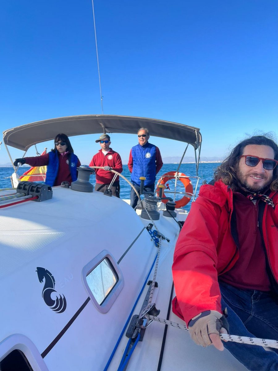 Lernen Sie mit unserem Intensivkurs auf einem Kreuzfahrtschiff zu segeln