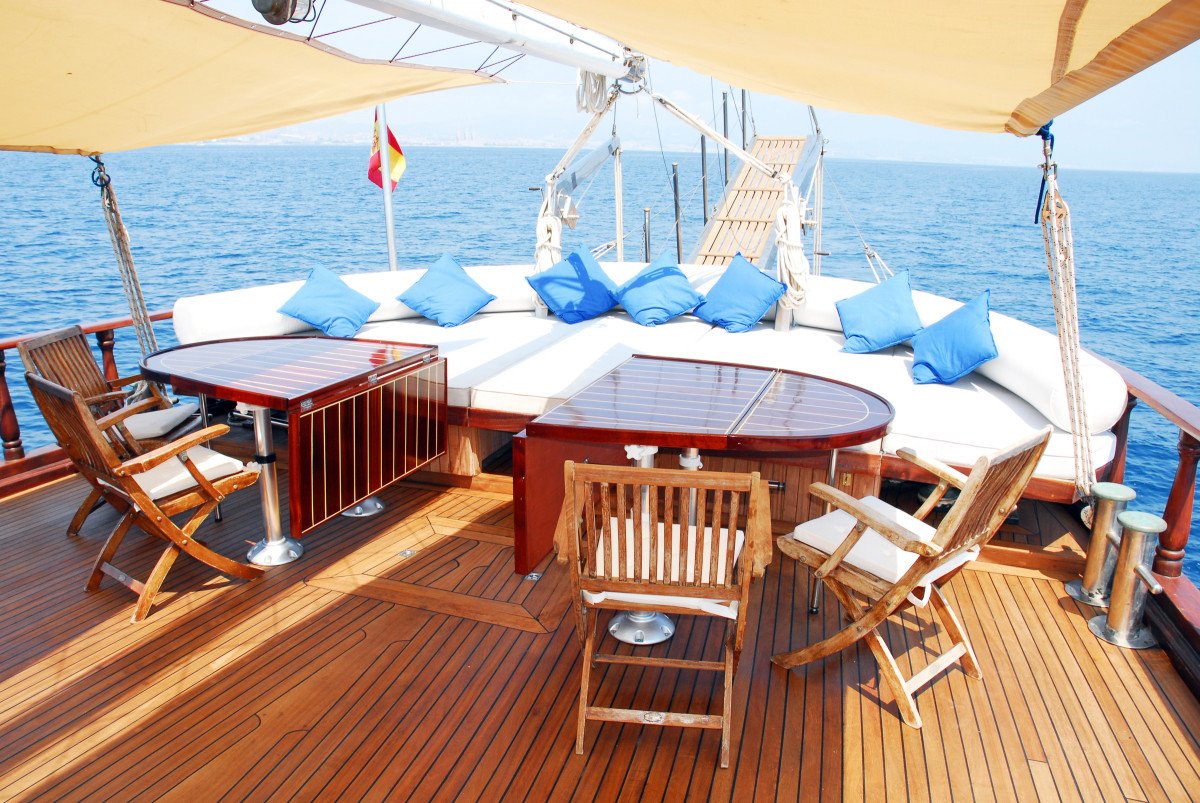 Aegean Yachts - 10 persone