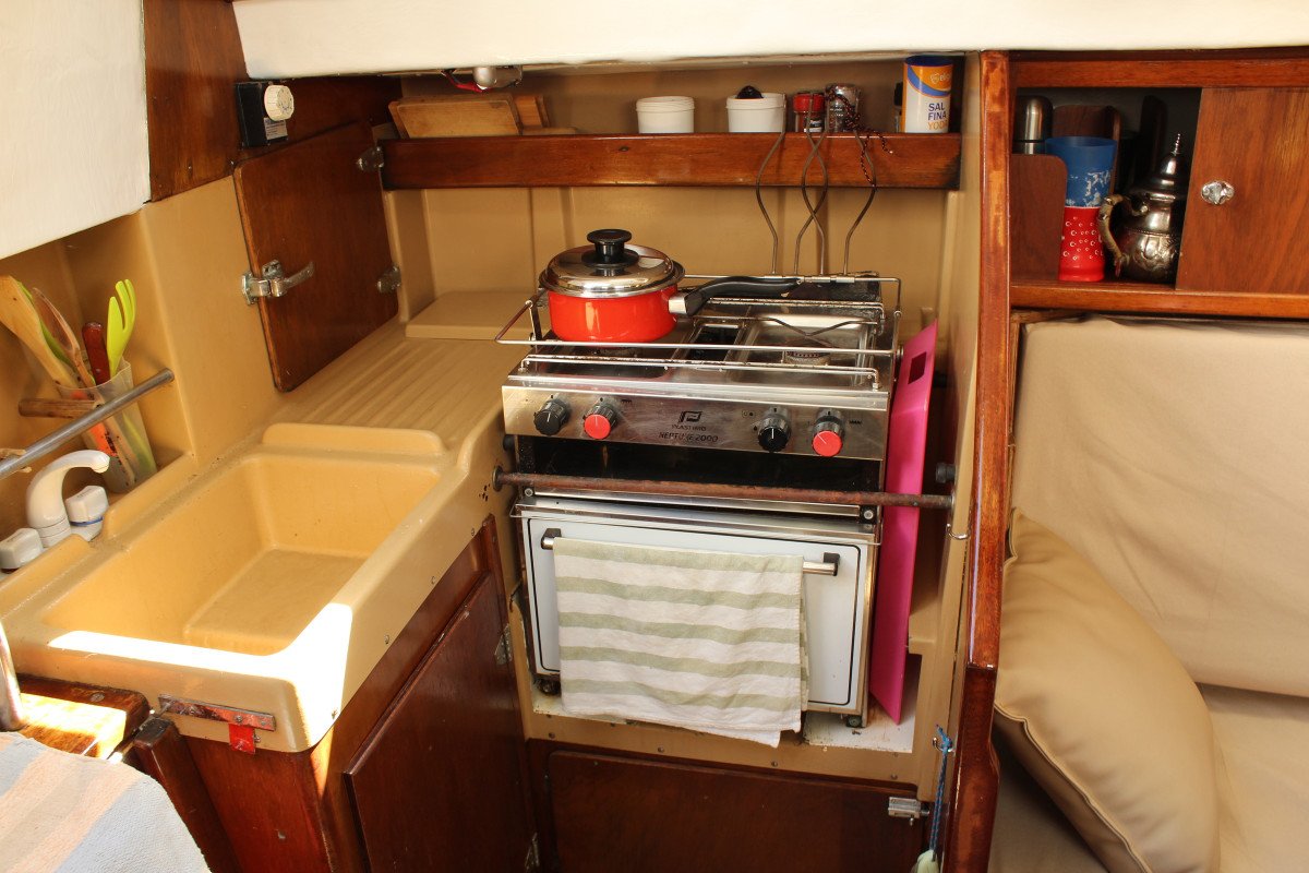 Sailboat - Amel - Kirk 36