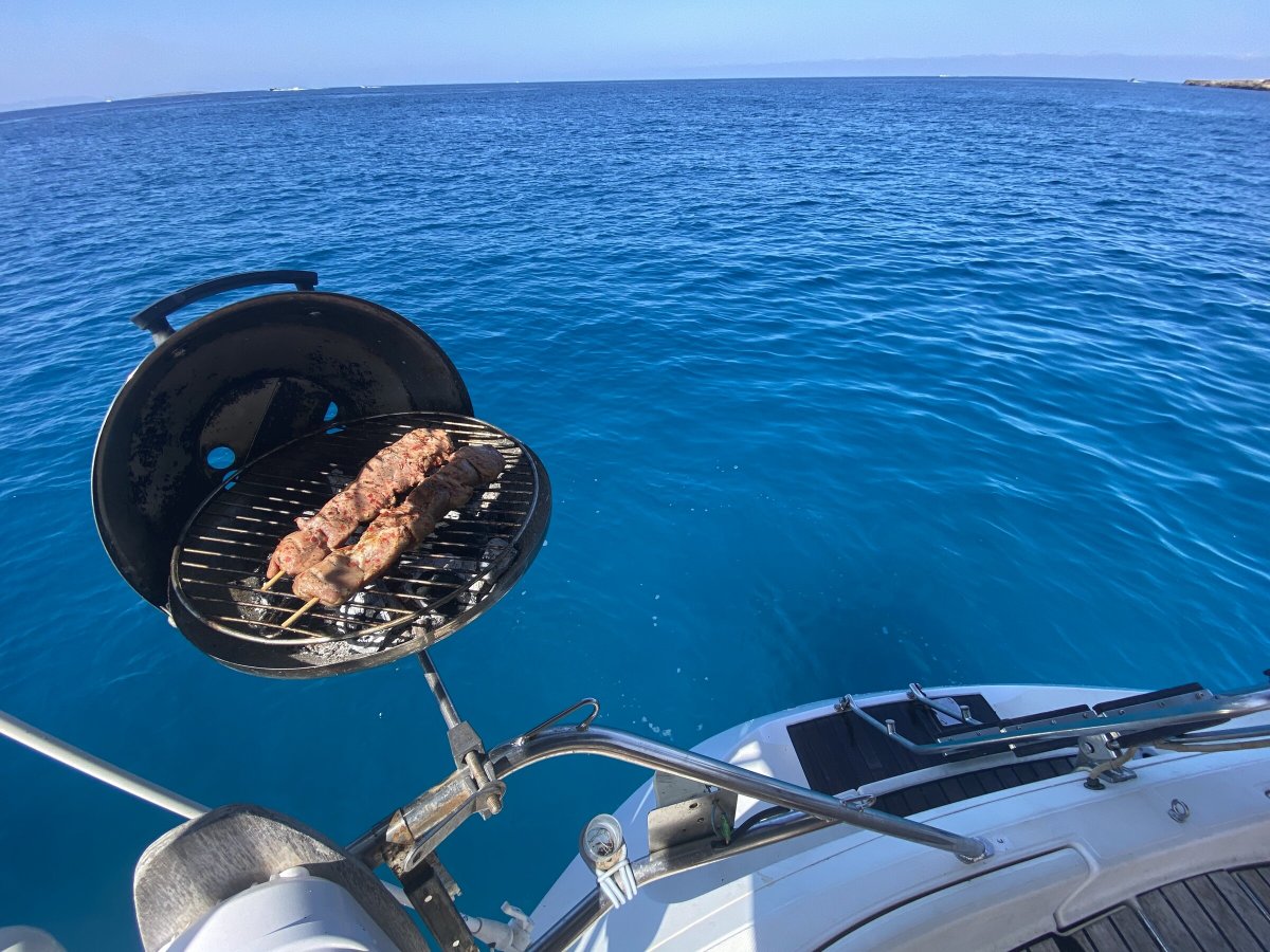 Barca a vela a Ibiza