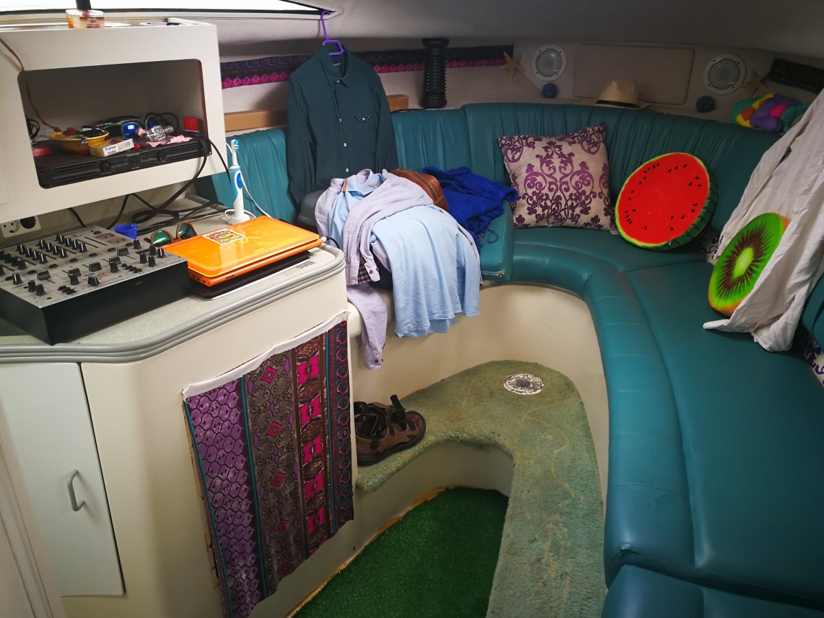 sailboat plaza to plaza atlantico