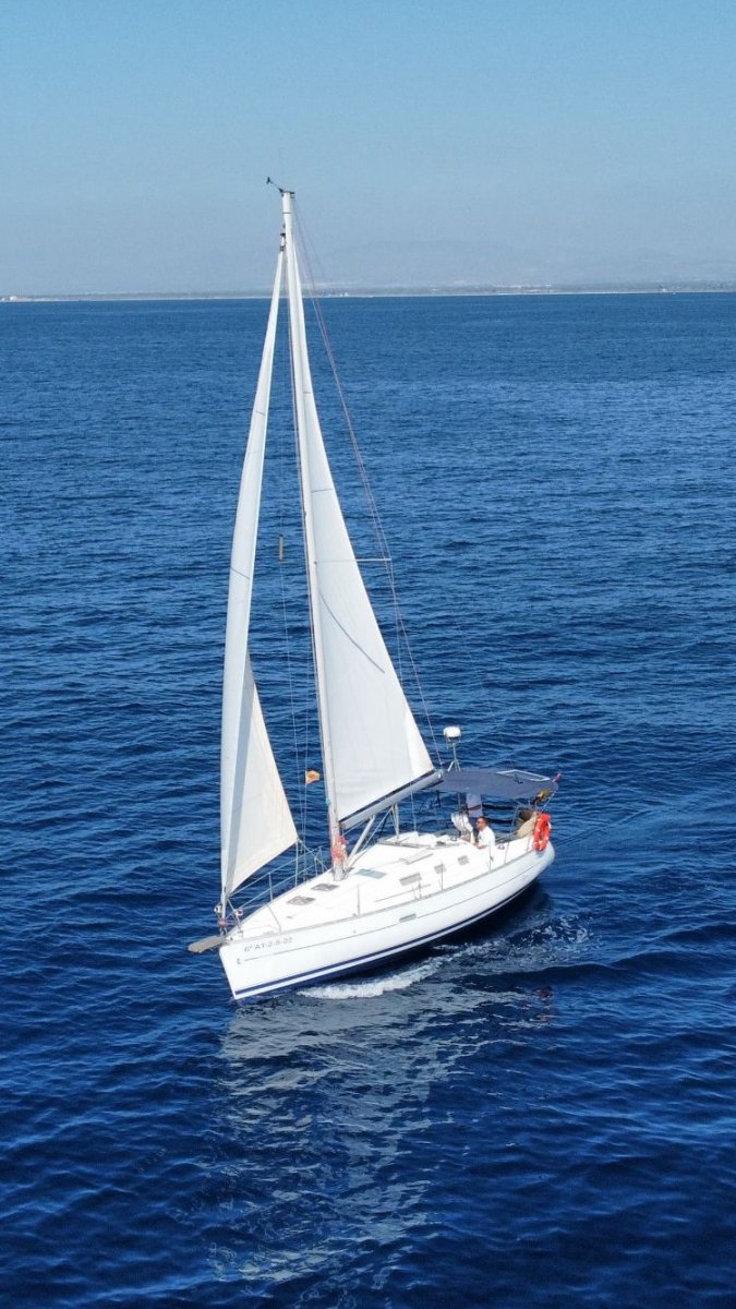Sailing course in the Mediterranean Sea