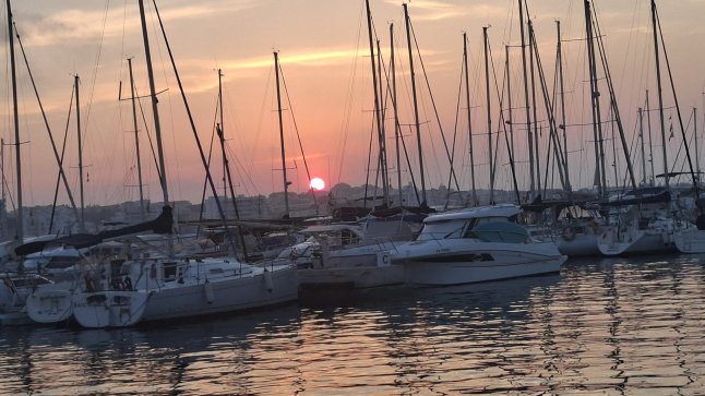 Etapa 4. Día 3: Port Calafat - Tarragona o puerto cercano