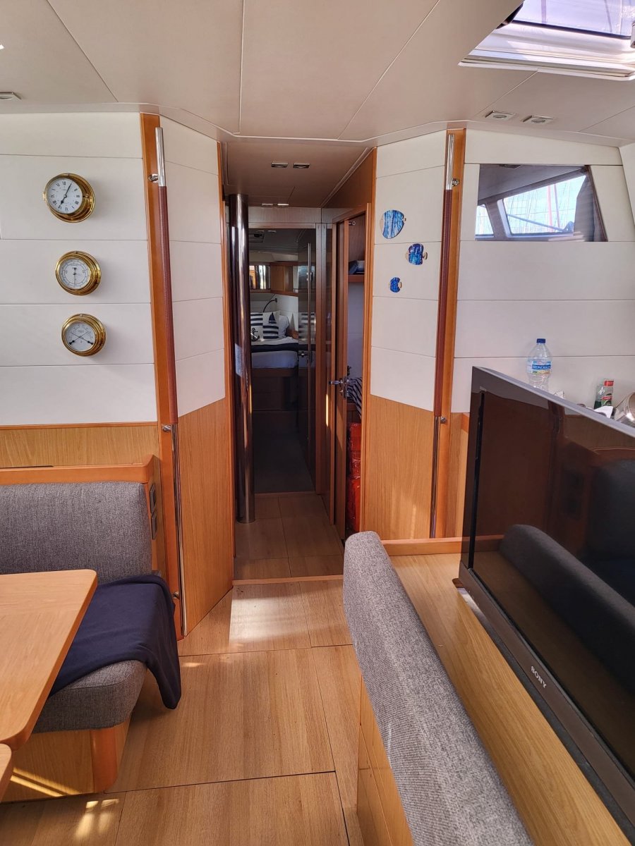 960f8c3d-51d2-4886-870b-566dc99917ca