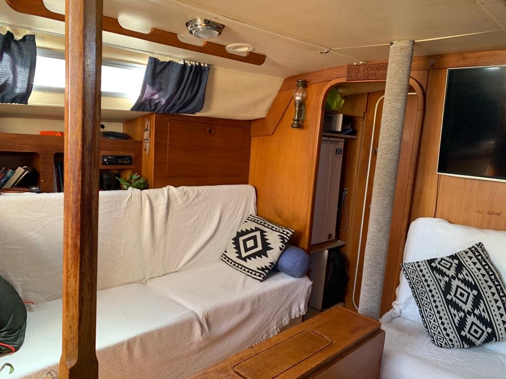 Explore the shores of Ibiza and Formentera on a sailboat