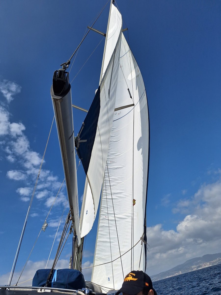 Segeltörn entlang der Küsten von Menorca