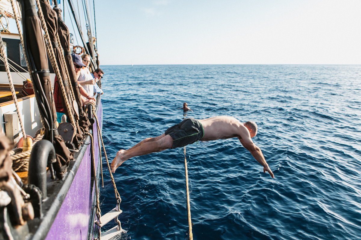 Absolute - 2 {{i18n.baths}}