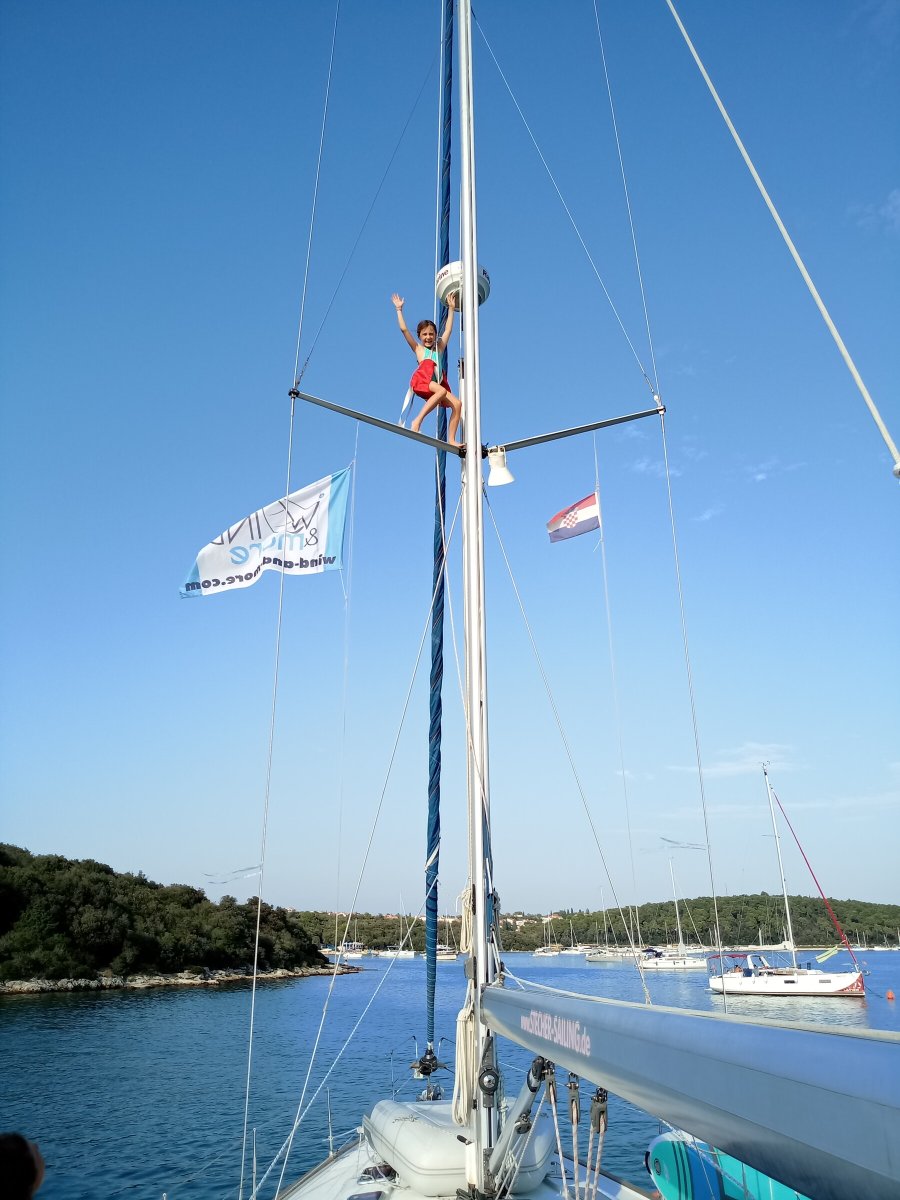 Family boat adventure in Croatia