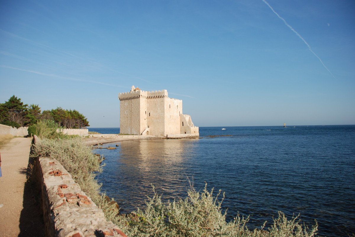 Sailing in the Mediterranean with views of the French Riviera