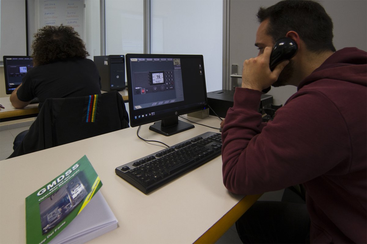 Aggiornamento operatore radio ristretto a Barcellona