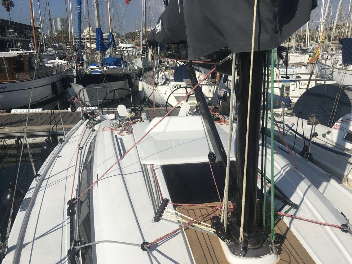 59E9B2F8-415E-429E-9929-047C979DCA63