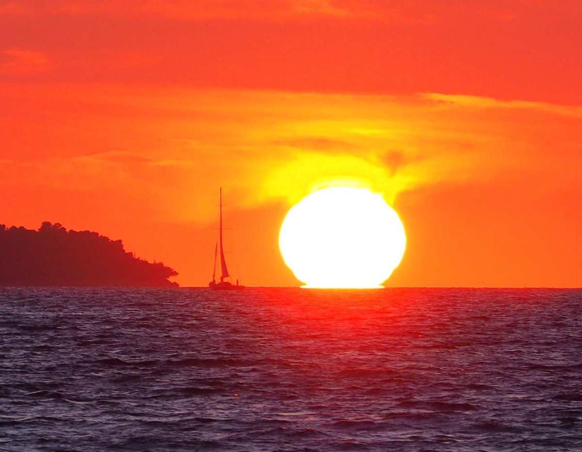 Sail through Thailand's islands on a luxurious catamaran