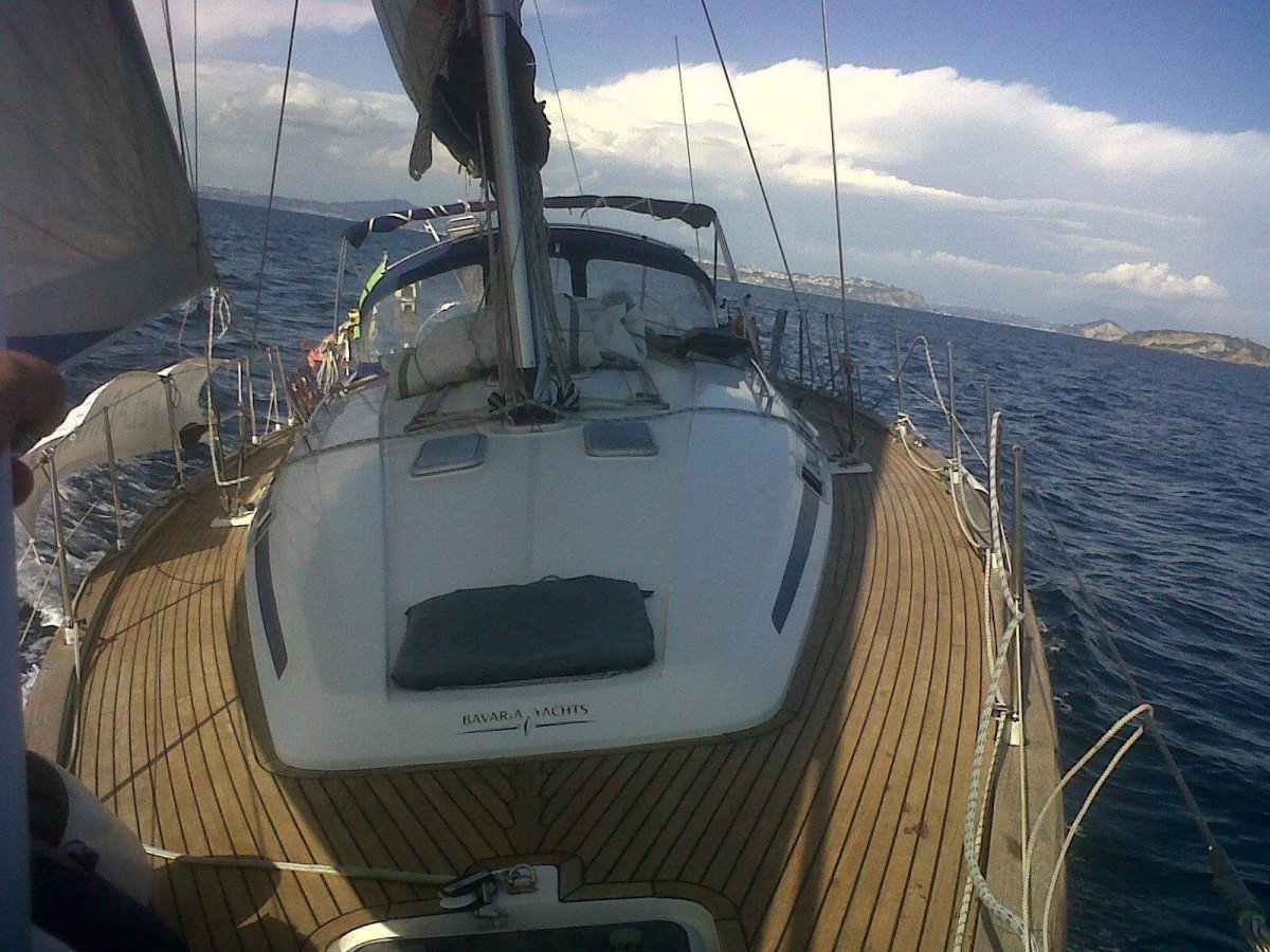 Bavaria Yachts - 4 cabine