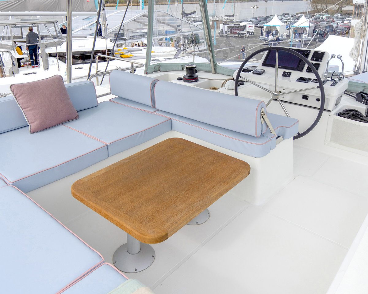 Abfahrt auf einem Segelschiff für die Reise von Valencia nach Lanzarote