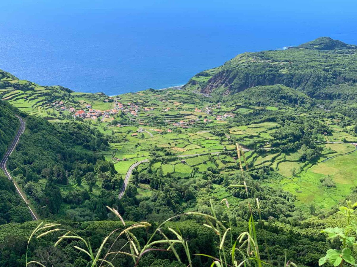 flores-azores-viewpoint-fajazinha