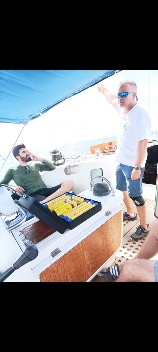 Learn to sail safely in Águilas