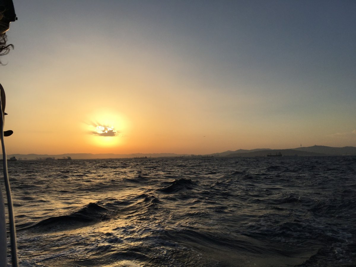 Learn to Sail in Barcelona