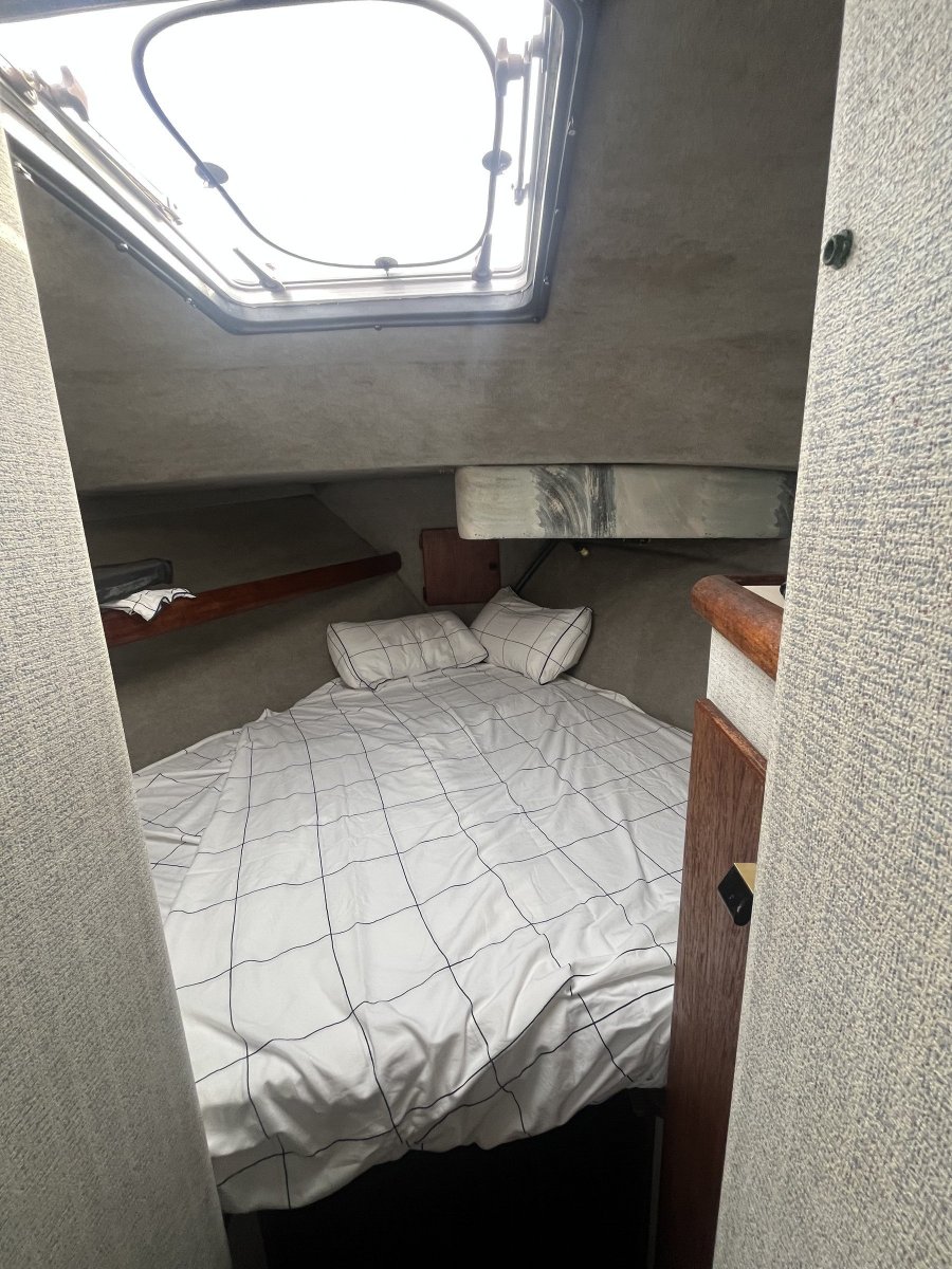 Barco a motor - Bayliner - 2 cabinas