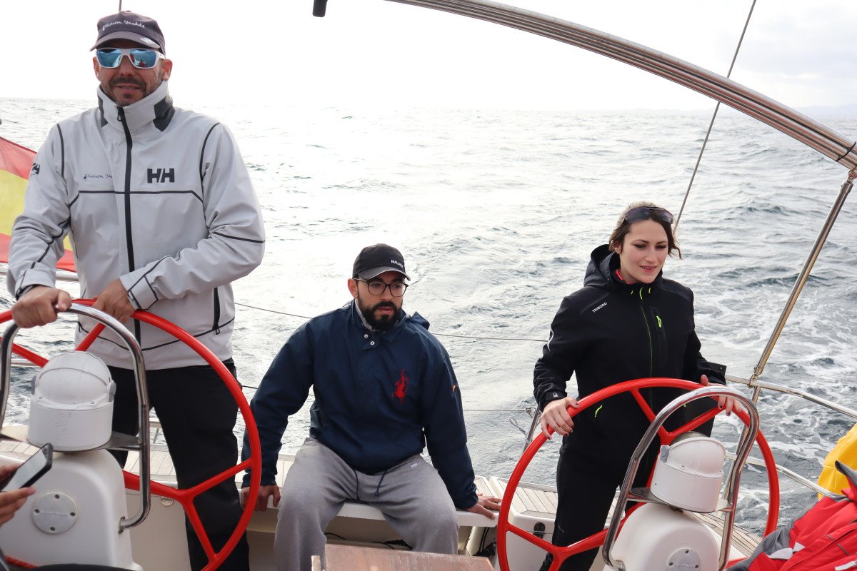 Lezioni di vela a Benalmádena - Italiano