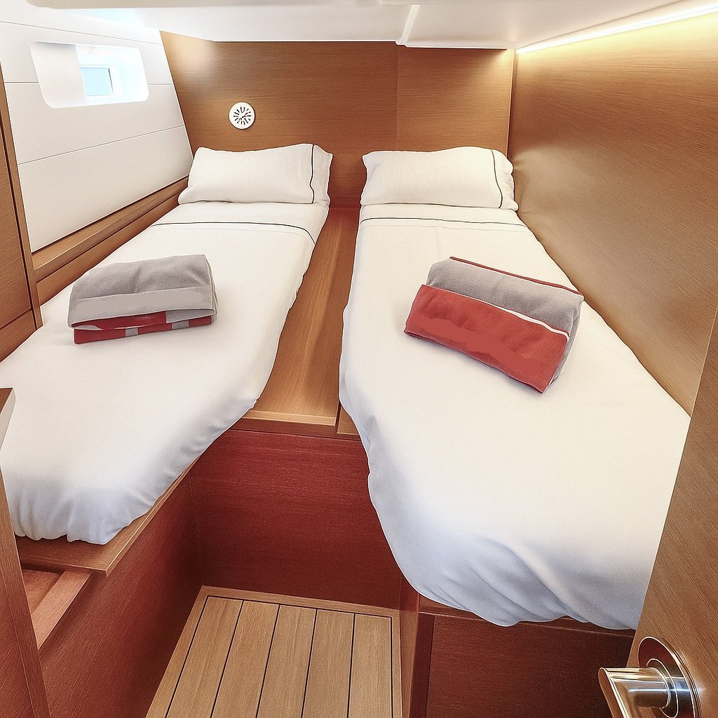 Esperienza di noleggio cabina in barca a vela intorno a Ibiza