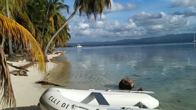 3 block. Barbados to Martinique