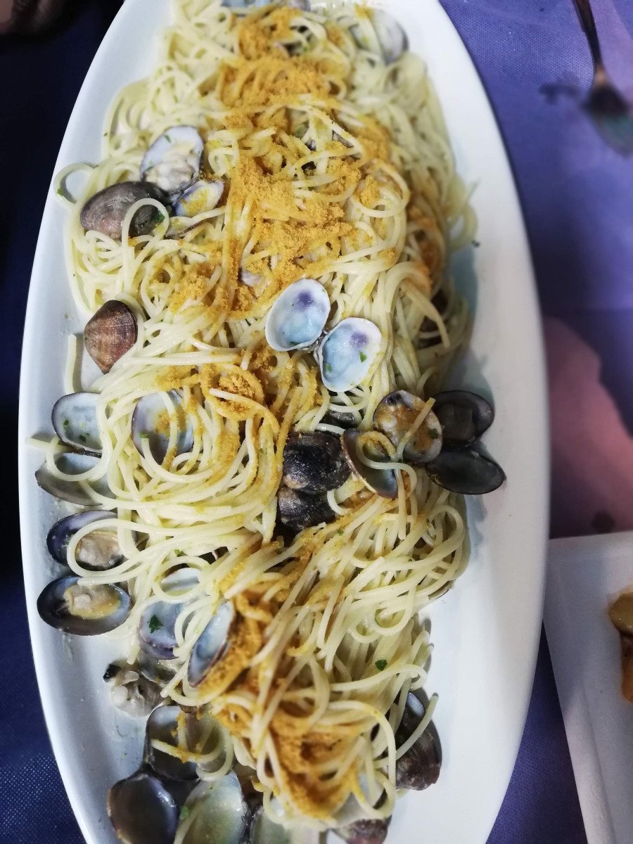 Isole toscane e sarde: una settimana in barca a vela