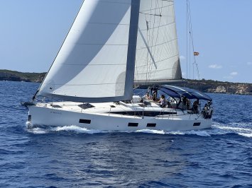 Cruce Mediterráneo: Córcega–Castellón. 350 millas, navegación, meteo, guardias
