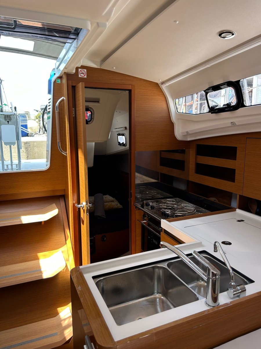 Sailboat - Jeanneau - 2025