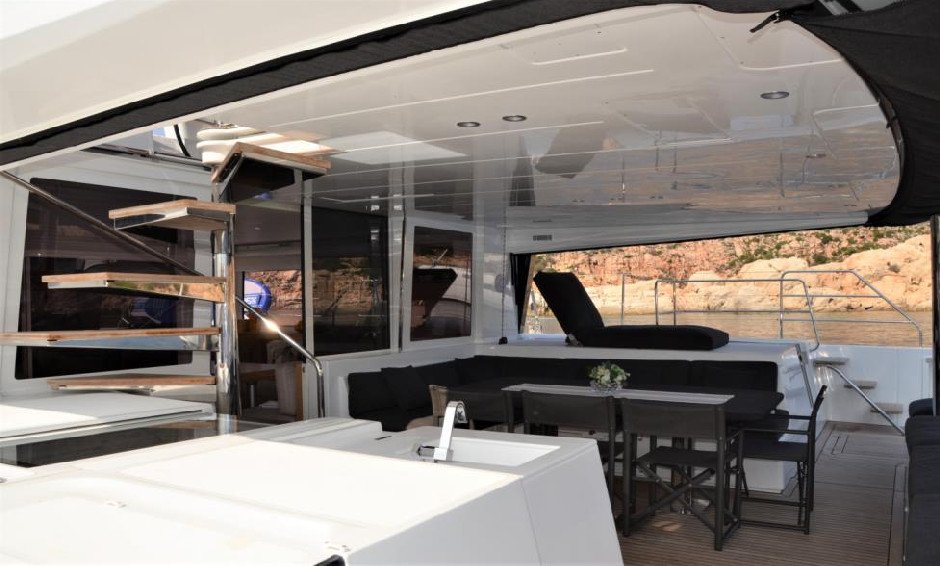 Da Tenerife in catamarano verso Martinida